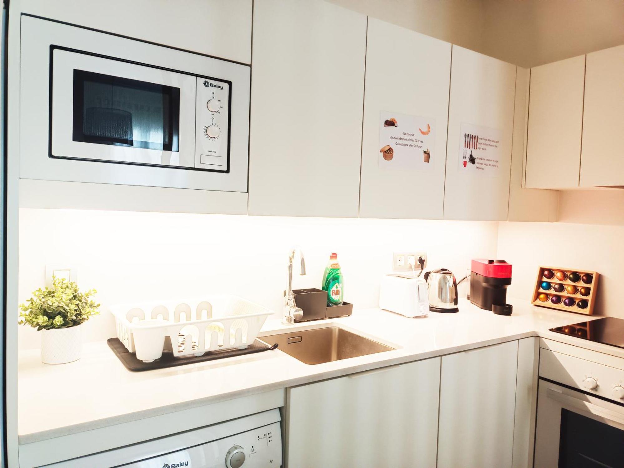 Hostel Private By Plaza Universidad Barcelona